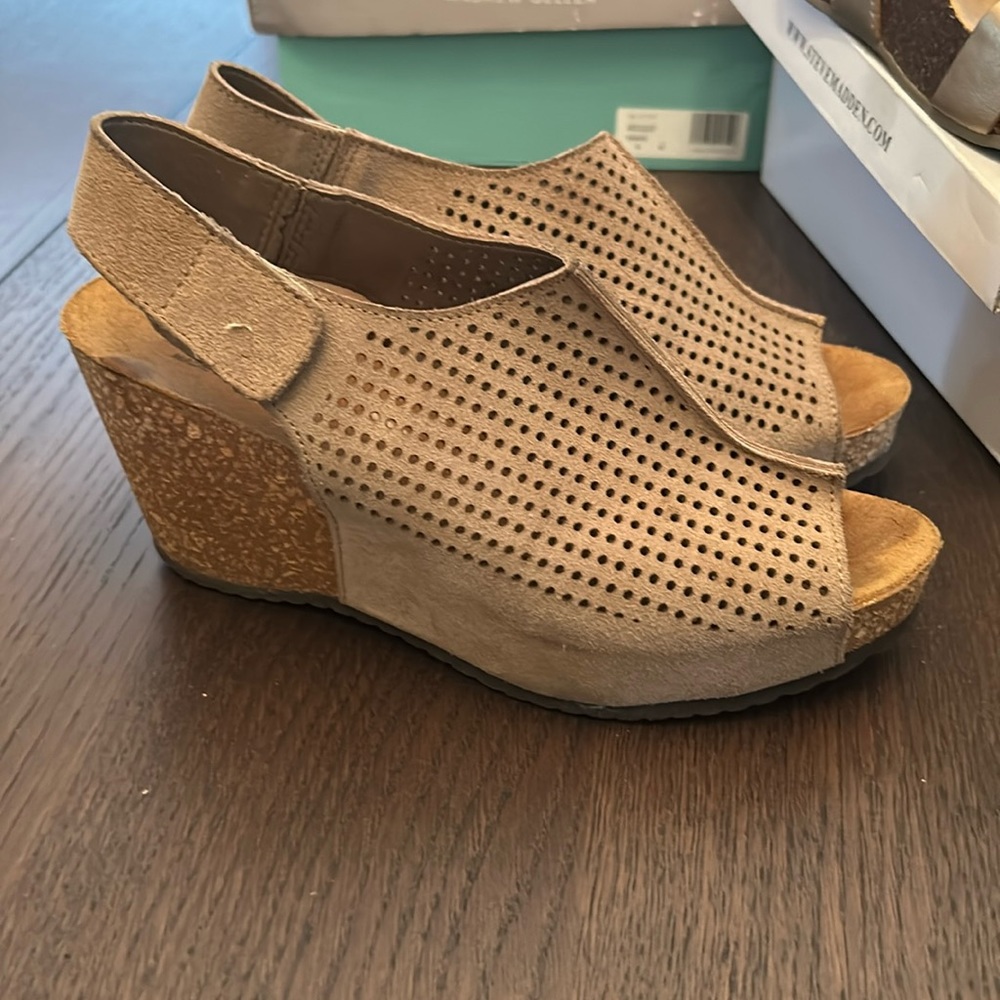 Mila Paoli suede wedge sandals